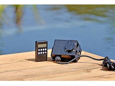 Remote &amp; Flow controller t.b.v. AquaForte Drijvende fontein